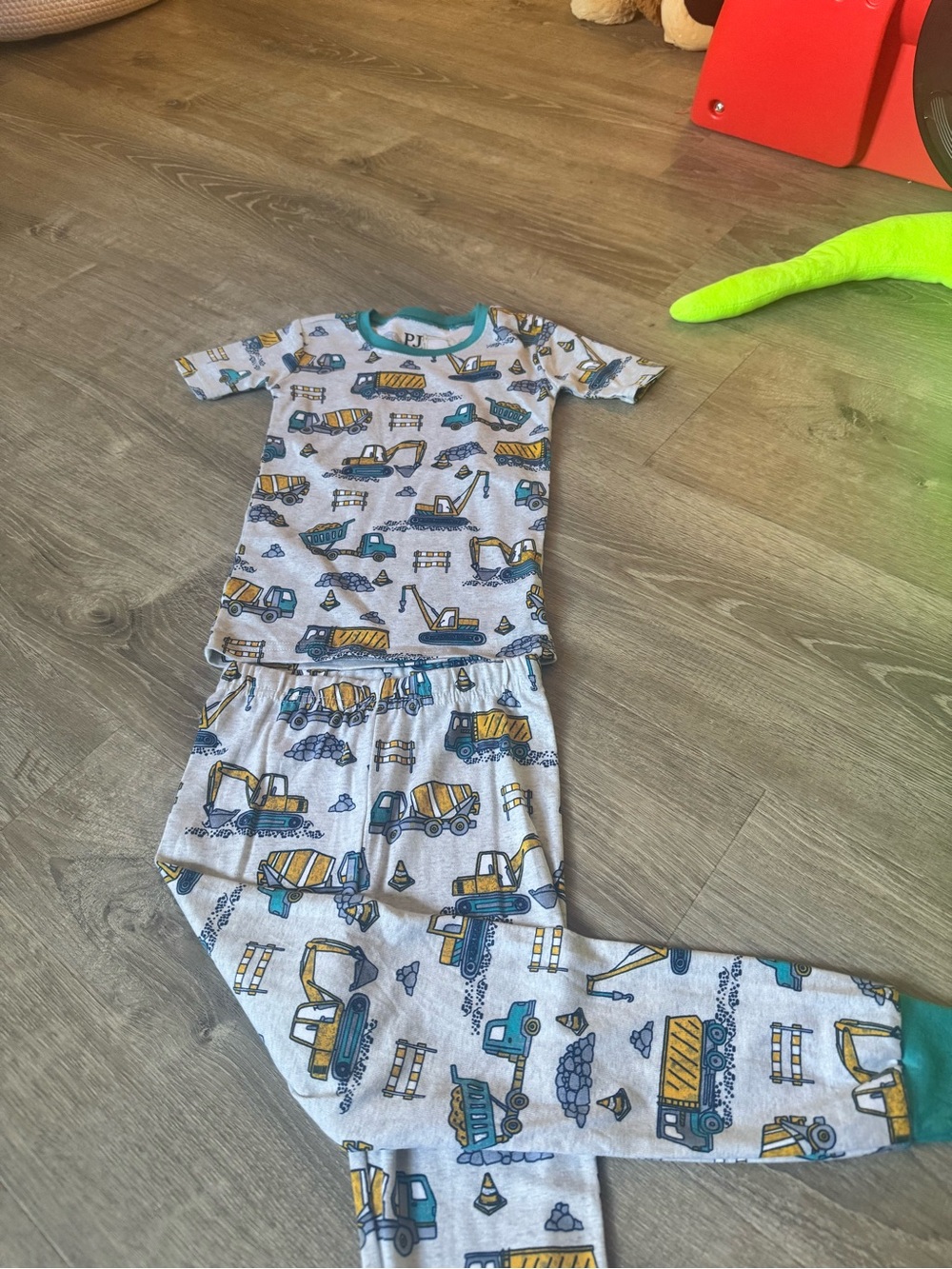 The Children's Place Gray Construction Print Pajama Set with Teal Trim